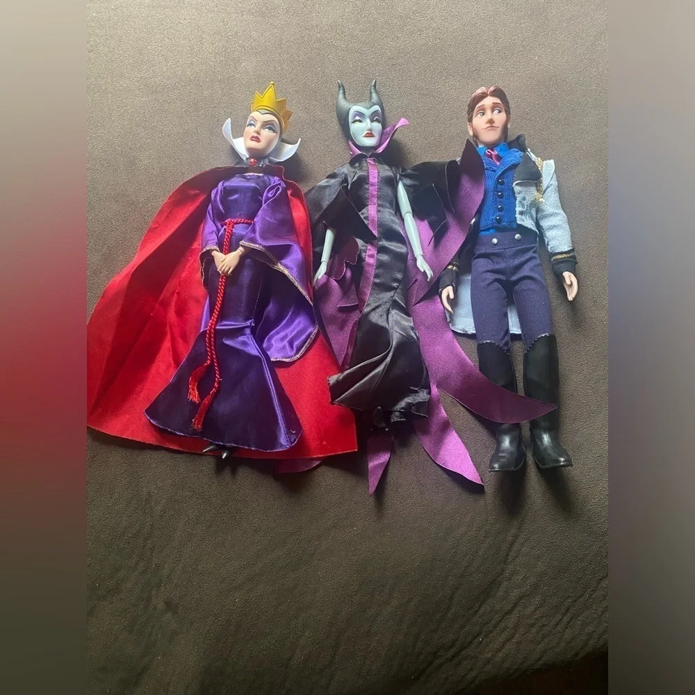 3 villain set - evil queen, maleficiant, and Hans